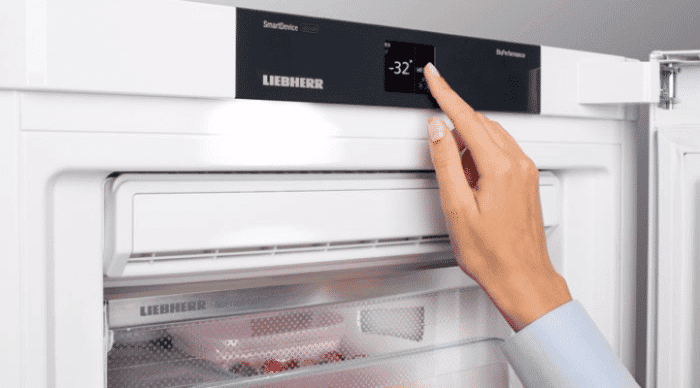 How to Defrost Refrigerator